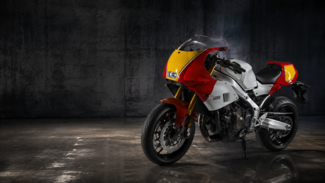 Retro Sport Motorcycle Red White Yellow Livery 4K 3840x2160 - Free Download