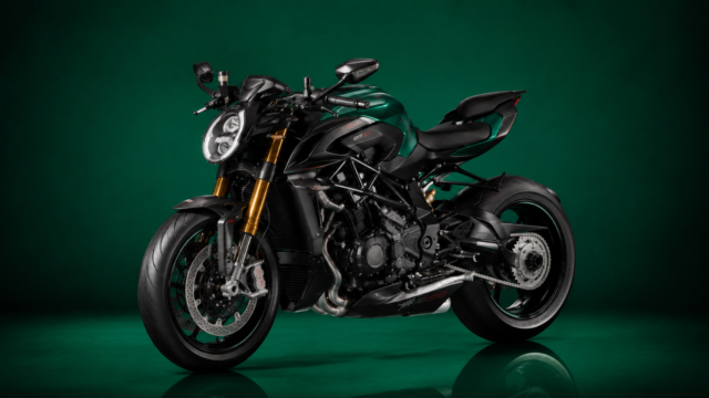 Green mv agusta brutale 1000RR 3840x2160 - Free Download