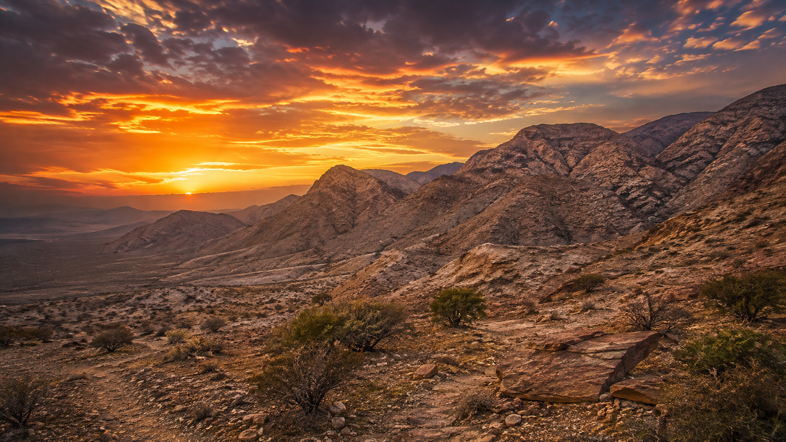 Mountain Sunset Landscape 4K Wallpaper – Scenic Nature Wallpaper - pixora4k.com